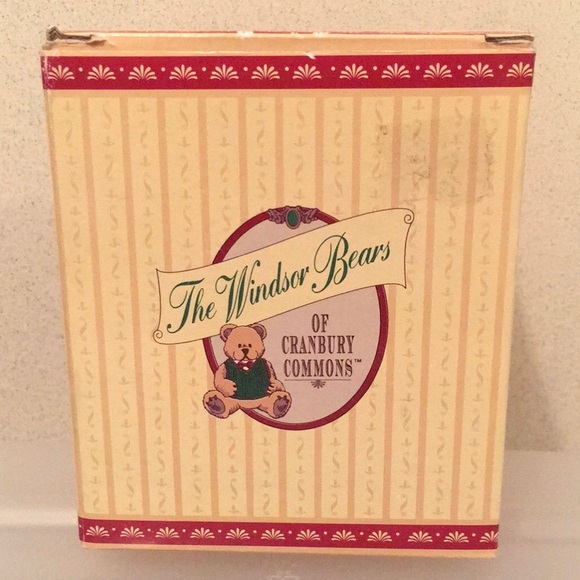 Windsor Bears “50th Anniversary Waltz” NEW - Picture 6 of 7